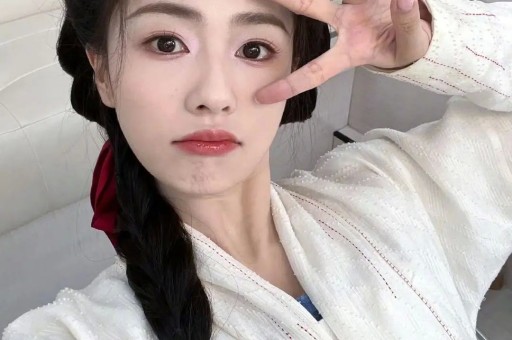 曝霍启山将大婚!女方黑料被扒曾发文辱华网友为如章子怡叫屈 曝霍启山将大婚!女方黑料被扒曾发文辱华网友为如章子怡叫屈