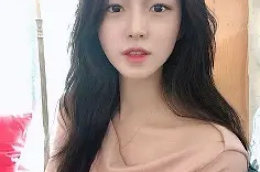 阿里旗舰模型Qwen38-Max更新前端编程能力排名跃居全球第一 阿里旗舰模型Qwen38-Max更新前端编程能力排名跃居全球第一